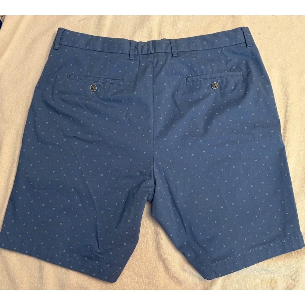 Peter Millar Crown Sport Performance Shorts‎ Men's 36 All Over Print - Picture 2 of 8